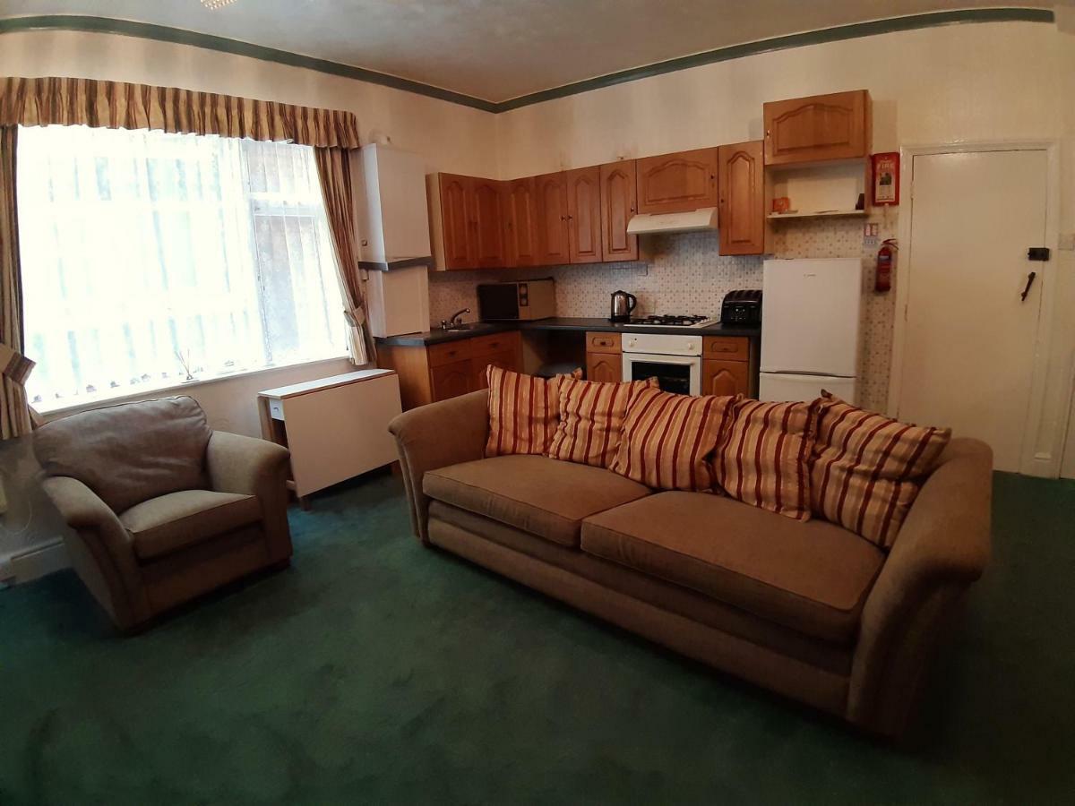 Rosemede Holiday Flats Blackpool Exterior photo