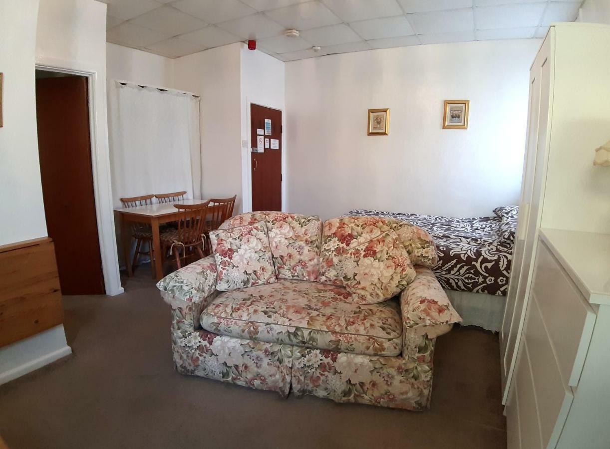 Rosemede Holiday Flats Blackpool Exterior photo